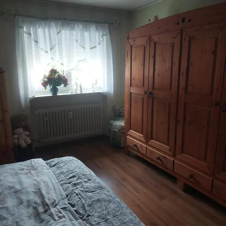 Haus Kruemel Апартаменты Трипштадт